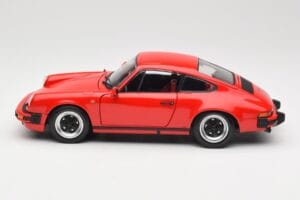 Porsche 911 930 Carrera 3.2 Guards Red Minichamps 1:18 100063021 Metal — zdjęcie 4 z 8