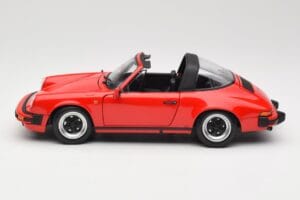 Porsche 911 930 Carrera Targa 3.2 Guards Red Minichamps 1:18 100063061 Metal — zdjęcie 5 z 9