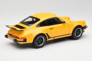 Porsche 911 930 Turbo 3.0 Żółty Norev 1:18 187579 Metal — zdjęcie 3 z 8
