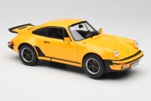 Porsche 911 930 Turbo 3.0 Żółty Norev 1:18 187579 Metal — zdjęcie 6 z 8