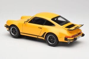 Porsche 911 930 Turbo 3.0 Żółty Norev 1:18 187579 Metal — zdjęcie 7 z 8