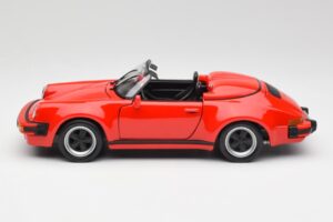 Porsche 911 964 Speedster Czerwony Maisto 1:18 37800-M2 Metal — zdjęcie 4 z 8