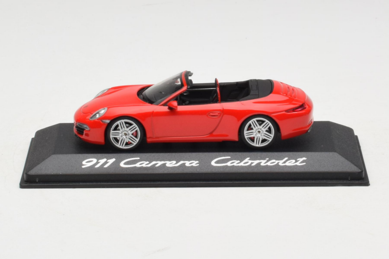 Porsche 911 991 Carrera Kabriolet Czerwony Minichamps 1:43 WAP0200120C Metal