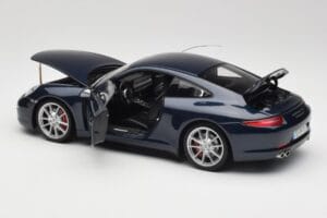 Porsche 911 991 Carrera S Blue Metallic Minichamps 1:18 WAP0210200C Metal — zdjęcie 5 z 8