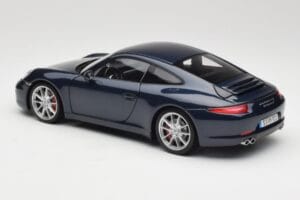 Porsche 911 991 Carrera S Blue Metallic Minichamps 1:18 WAP0210200C Metal — zdjęcie 7 z 8