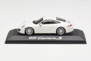 Porsche 911 991 Carrera S Biały IAA Frankfurt 2011 Minichamps 1:43 WAX20100090 Metal