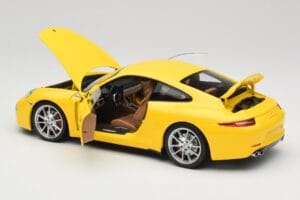 Porsche 911 991 Carrera S Racing Yellow Minichamps 1:18 100061021 Metal — zdjęcie 5 z 8