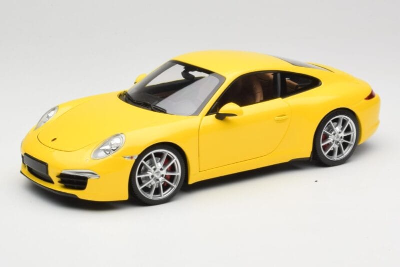 Porsche 911 991 Carrera S Racing Yellow Minichamps 1:18 100061021 Metal