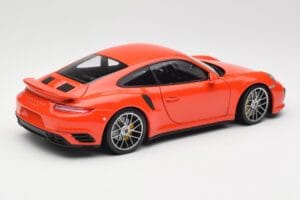 Porsche 911 991 Turbo S Lava Orange Minichamps 1:18 110067120 Metal — zdjęcie 3 z 8