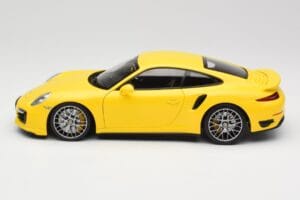 Porsche 911 991 Turbo S Żółty Ze Srebrnymi Felgami Minichamps 1:18 110062322 Metal — zdjęcie 4 z 8