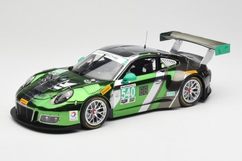 Porsche 911 991.1 GT3 R #540 Black Swan Racing P. Long / T. Pilgrim 24h Daytona 2016 Minichamps 1:18 155166540 Metal
