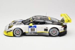 Porsche 911 991.1 GT3 R #911 Manthey Racing N. Tandy / E. Bamber 24h Nurburgring 2016 Minichamps 1:18 155166911 Metal — zdjęcie 3 z 6
