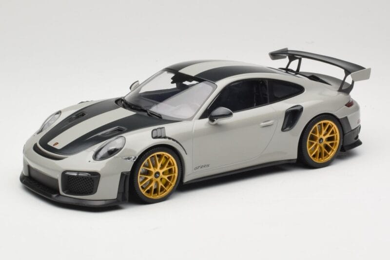 Porsche 911 991.2 GT2 RS Chalk Weissach Package Złote Felgi Minichamps 1:18 155068304 Metal