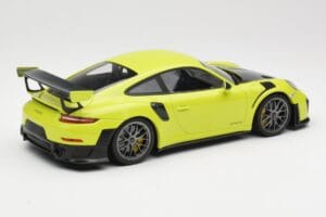 Porsche 911 991.2 GT2 RS Limonkowy z Srebrnymi Felgami Minichamps 1:18 155068309 Metal — zdjęcie 2 z 6
