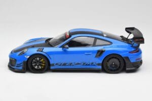 Porsche 911 991.2 GT2 RS MR Racing Niebieski Minichamps 1:18 MR-911-GT2RS-1806 Metal — zdjęcie 3 z 6