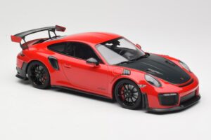 Porsche 911 GT2 RS 991.2 Czerwony Czarne Felgi Minichamps 1:18 155068307 Metal — zdjęcie 4 z 6