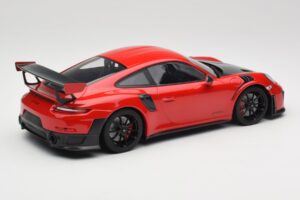 Porsche 911 GT2 RS 991.2 Czerwony Czarne Felgi Minichamps 1:18 155968307 Metal — zdjęcie 2 z 6