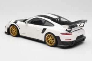 Porsche 911 991.2 GT2 RS Weissach Package Biały Ze Złotymi Felgami Minichamps 1:18 153068308 Metal — zdjęcie 5 z 6