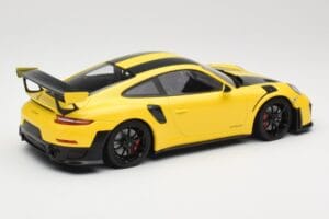 Porsche 911 991.2 GT2 RS Weissach Package Żółty z Czarnymi Felgami Minichamps 1:18 155068311 Metal — zdjęcie 2 z 6