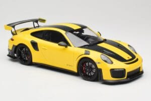 Porsche 911 991.2 GT2 RS Weissach Package Żółty z Czarnymi Felgami Minichamps 1:18 155068311 Metal — zdjęcie 4 z 6