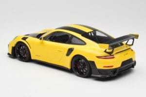 Porsche 911 991.2 GT2 RS Weissach Package Żółty z Czarnymi Felgami Minichamps 1:18 155068311 Metal — zdjęcie 5 z 6