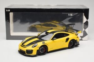 Porsche 911 991.2 GT2 RS Weissach Package Żółty z Czarnymi Felgami Minichamps 1:18 155068311 Metal — zdjęcie 6 z 6