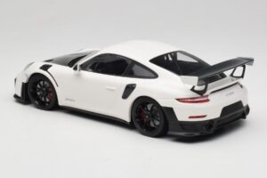 Porsche 911 991.2 GT2 RS Biały Minichamps 1:18 155068301 Metal — zdjęcie 5 z 6