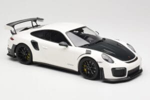 Porsche 911 991.2 GT2 RS Biały z Czarnymi Felgami Minichamps 1:18 155068310 Metal — zdjęcie 4 z 6