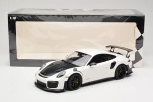 Porsche 911 991.2 GT2 RS Biały z Czarnymi Felgami Minichamps 1:18 155068310 Metal — zdjęcie 6 z 6