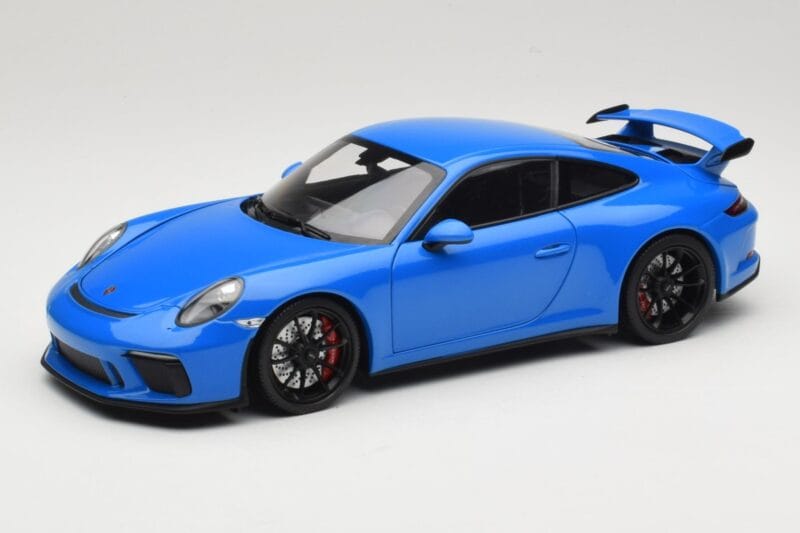 Porsche 911 991.2 GT3 Niebieski Minichamps 1:18 110067024 Metal