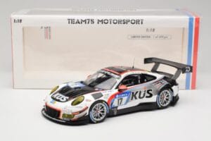 Porsche 911 991.2 GT3 R #17 Kues Team 75 Bernhard M. Christensen / K. Cairoli 24 Hours of Nurburgring 2018 Minichamps 1:18 15 — zdjęcie 6 z 6