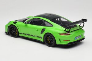 Porsche 911 991.2 GT3 RS Weissach Package Zielony Minichamps 1:18 153068233 Metal — zdjęcie 5 z 6