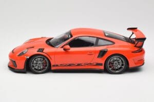Porsche 911 991.2 GT3 RS Lava Orange & Srebrne Felgi Minichamps 1:18 155068225 Metal — zdjęcie 3 z 6