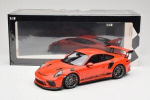 Porsche 911 991.2 GT3 RS Lava Orange & Srebrne Felgi Minichamps 1:18 155068225 Metal — zdjęcie 6 z 6