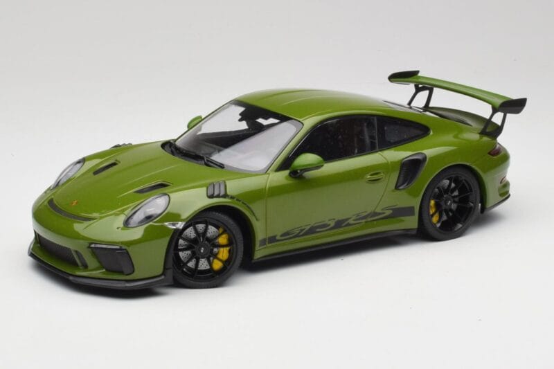Porsche 911 991.2 GT3 RS Lizard Zielony Z Czarnymi Kołami Minichamps 1:18 155068233 Metal