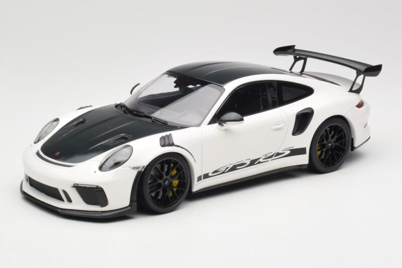 Porsche 911 991.2 GT3 RS Weissach Package Biały Wording Czarne Magnezowe Felgi Minichamps 1:18 153068225 Metal