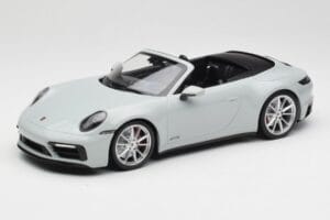 Porsche 911 992 Carrera 4 GTS Kabriolet Szary Minichamps 1:18 155063034 Metal