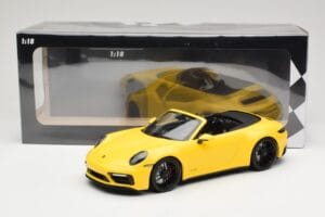 Porsche 911 992 Carrera 4 GTS Kabriolet Żółty Minichamps 1:18 155063030 Metal — zdjęcie 6 z 6