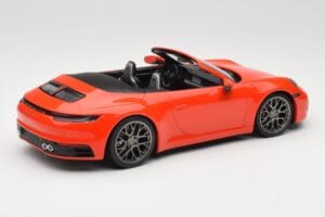 Porsche 911 992 Carrera 4S Kabriolet Pomarańczowy Minichamps 1:18 155067334 Metal — zdjęcie 2 z 6
