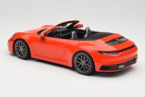 Porsche 911 992 Carrera 4S Kabriolet Pomarańczowy Minichamps 1:18 155067334 Metal — zdjęcie 5 z 6