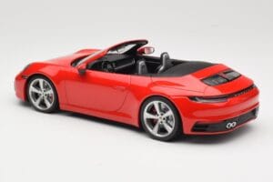 Porsche 911 992 Carrera 4S Kabriolet Czerwony Minichamps 1:18 155067331 Metal — zdjęcie 5 z 6