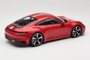 Porsche 911 992 Carrera 4S Carmine Red Minichamps 1:18 155067326 Metal — zdjęcie 2 z 6