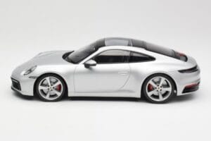 Porsche 911 992 Carrera 4S Srebrny Minichamps 1:18 155067322 Metal — zdjęcie 3 z 6