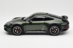 Porsche 911 992 Dakar Oak Zielony Metalik Norev 1:18 187241 Metal — zdjęcie 5 z 9