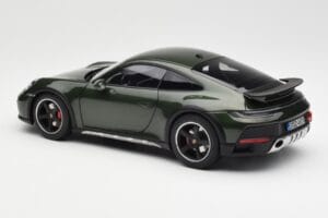 Porsche 911 992 Dakar Oak Zielony Metalik Norev 1:18 187241 Metal — zdjęcie 8 z 9