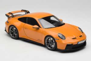 Porsche 911 992 GT3 Bahama Yellow Norev 1:18 187387 Metal — zdjęcie 6 z 8