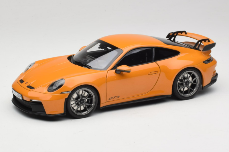 Porsche 911 992 GT3 Bahama Yellow Norev 1:18 187387 Metal