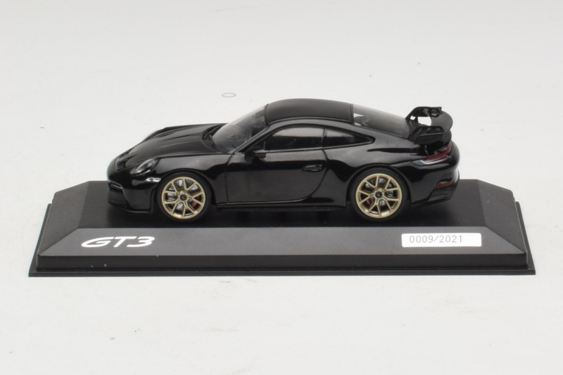 Porsche 911 992 GT3 Czarny Ze Złotymi Felgami Minichamps 1:43 WAP0201520M007 Metal