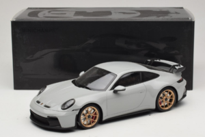 Porsche 911 992 GT3 Chalk Złote Felgi Minichamps 1:18 117069001 Metal — zdjęcie 6 z 6
