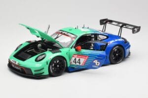 Porsche 911 992 GT3 R Falken #44 D. Eriksson / T. Heinemann 24 Hours of Nurburgring 2023 Minichamps 1:18 113236344 Metal — zdjęcie 2 z 8